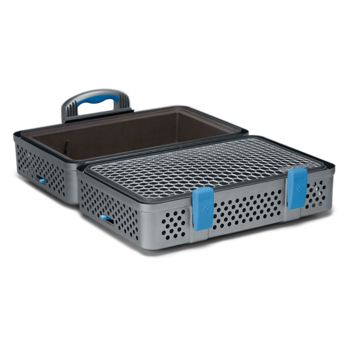 NOMAD Grill & Smoker