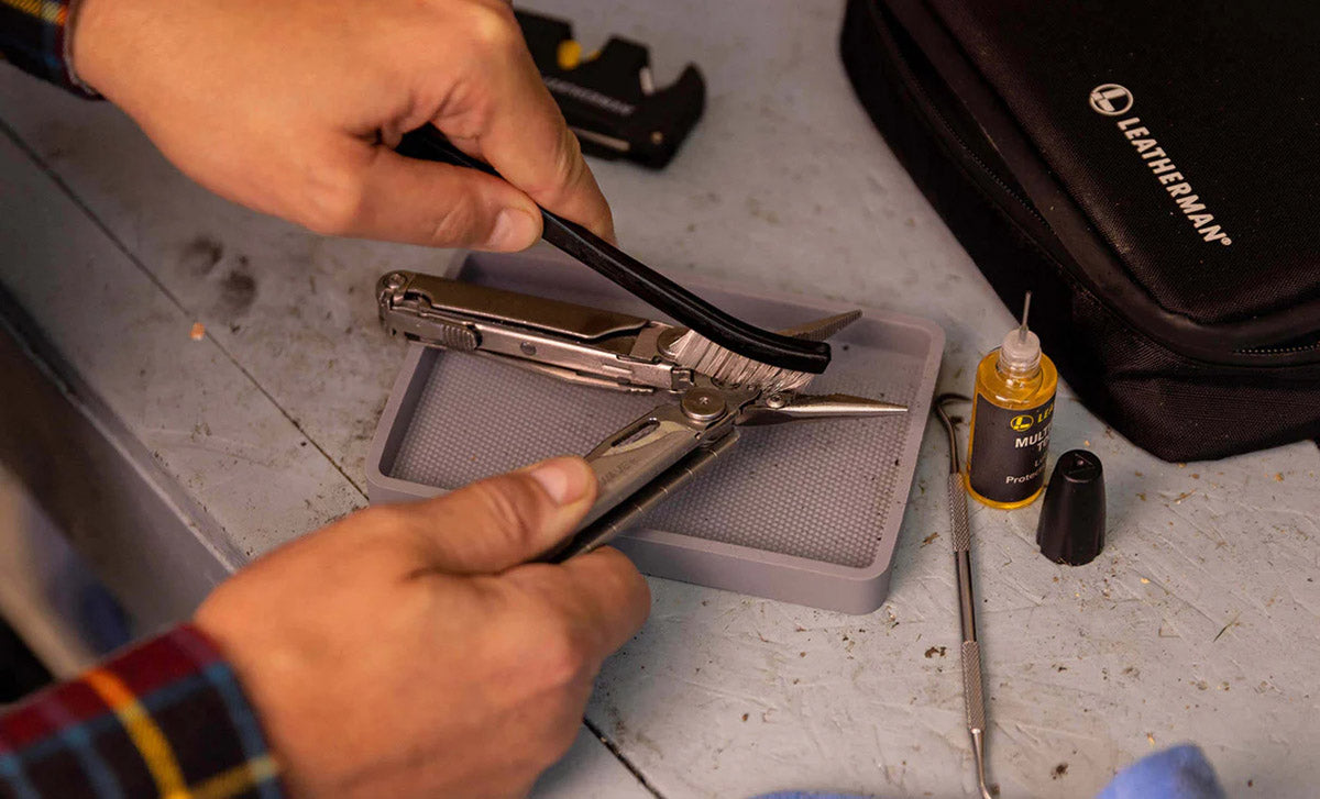 MAINTENANCE KIT